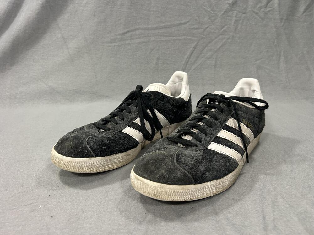 Adidas Gazelle Shoes Mens Size 9 Black Suede Retro Casual Sneaker Trainer